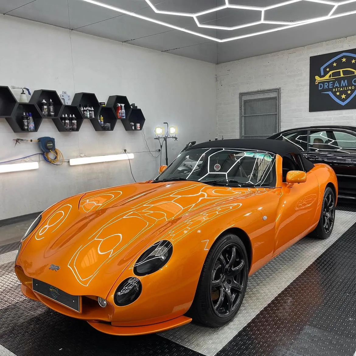2005 TVR Tuscan